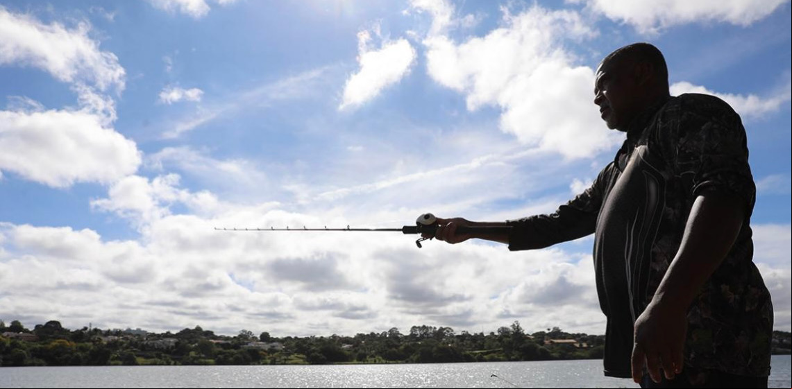 Pesca no Lago Paranoá requer registro geral da atividade; saiba como funciona