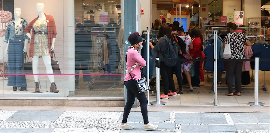 Cresce participação de mulheres em planos de saúde, com maior alta entre 45 e 49 anos