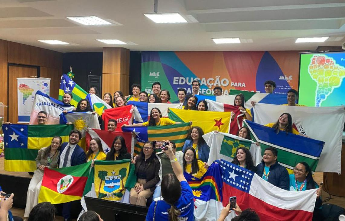 Aluna de Taguatinga representa o DF na fase internacional do Parlamento Juvenil do Mercosul
